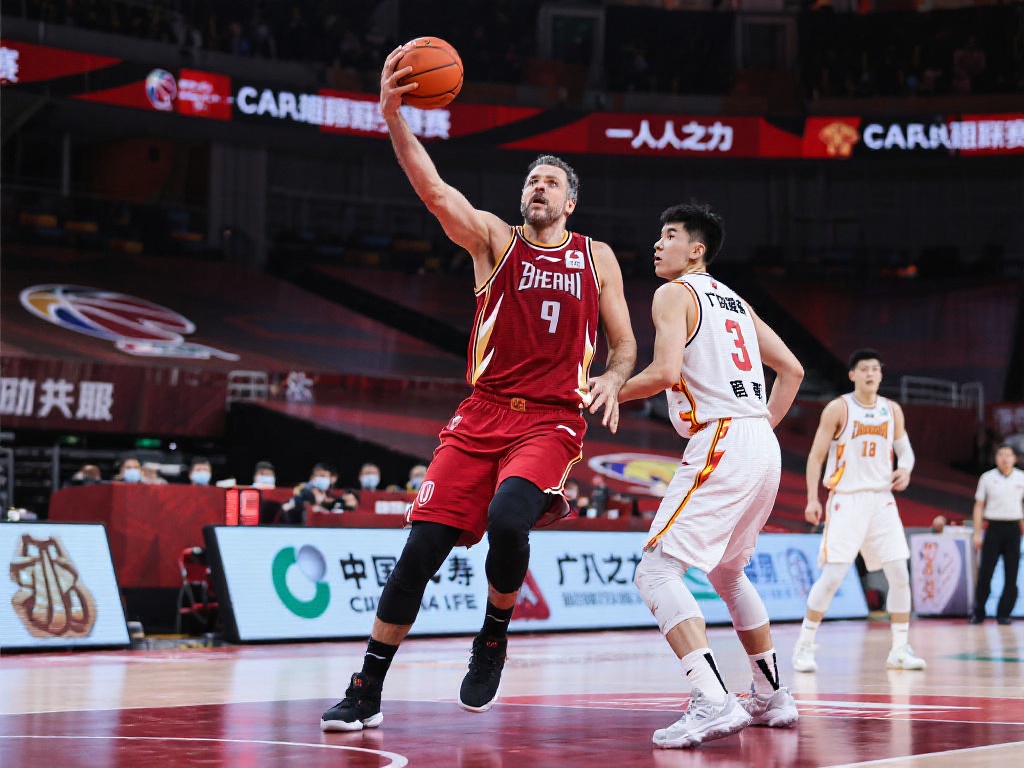 广东男篮官宣新援：麦考尔、奎因、萨林杰加盟，助力新赛季！